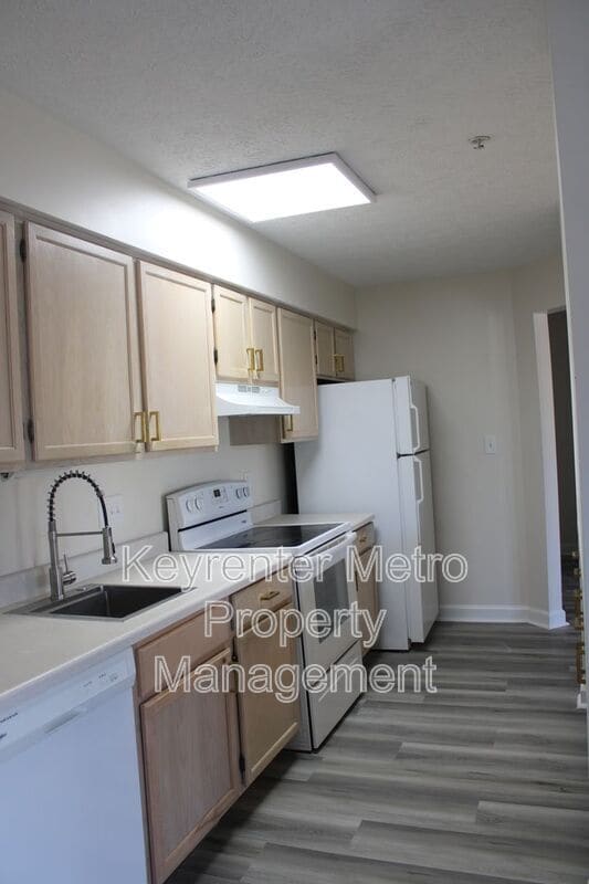 Photo - 6900 St Ignatius Dr Unit #301