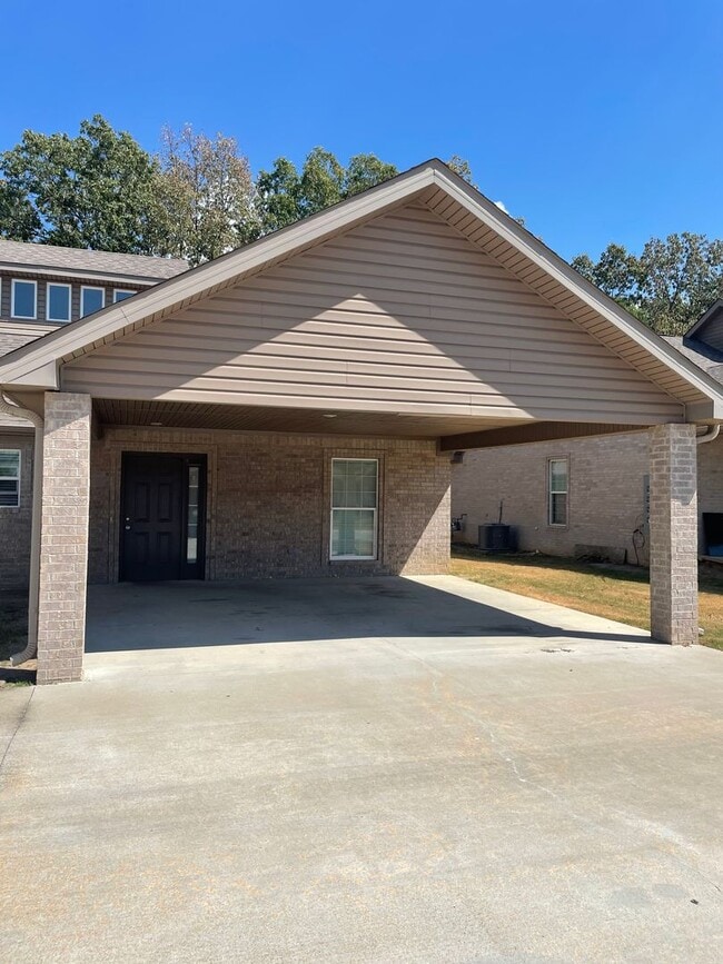 Building Photo - 3104 Olivia Ct Unit 2