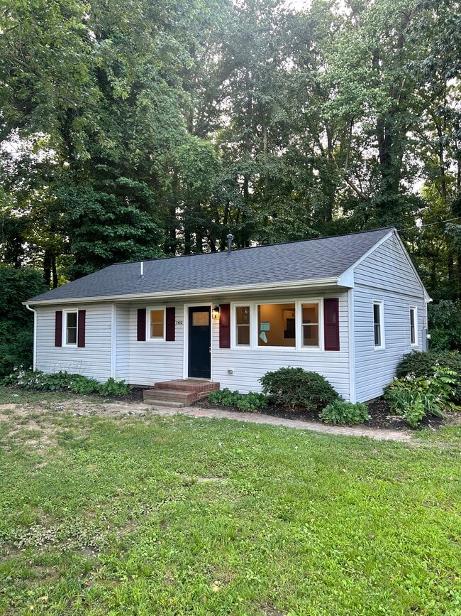 Photo - 7452 Poplar Ave House
