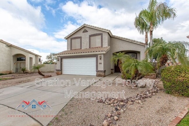 Building Photo - 2805 S Abbey Cir