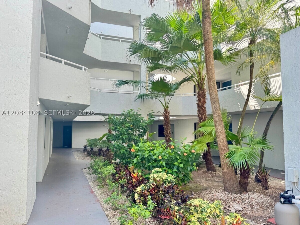 Photo - 8335 SW 152nd Ave Unit B-303