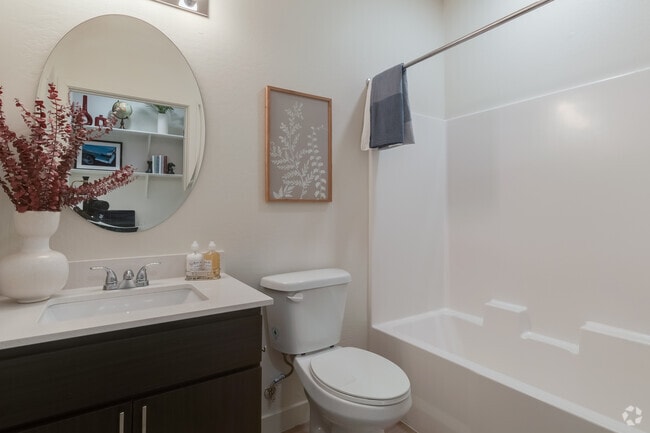 1BR, 1BA - 624SF