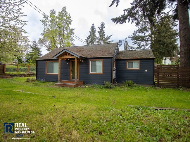 Photo - Charming Cottage Retreat with Modern Updates!