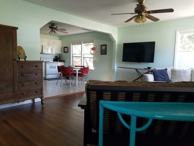 Photo - 5214 27th Ave S