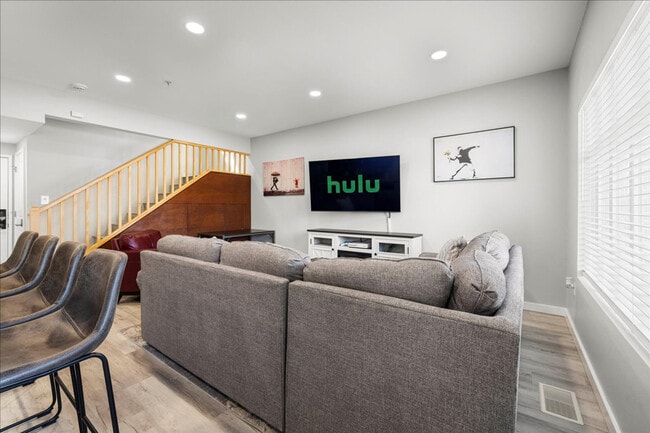 Photo - 502 S 15th St Unidad ID1308960P