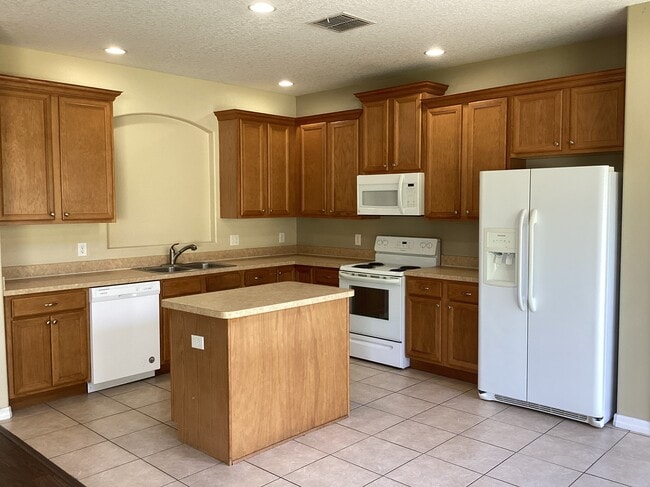 Photo - 1419 Hunterman Ln