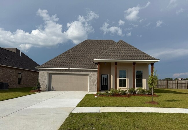 Building Photo - Home For Lease