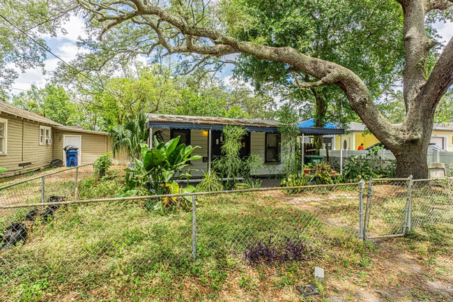 Photo - 10704 N Annette Ave