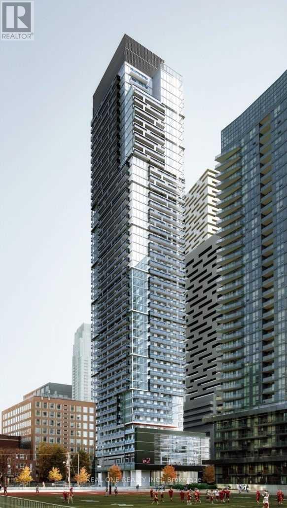 Photo - 39 Roehampton Ave Unit 1709
