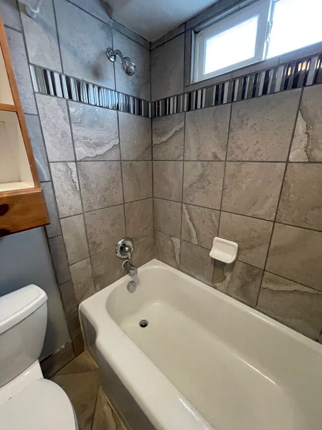 Photo - 338 N 100 W St Unit 3