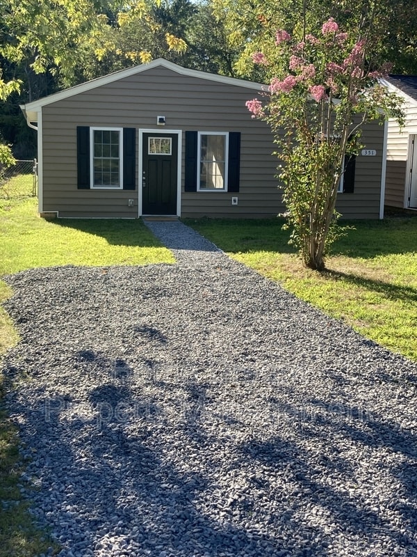 Building Photo - 351 Rolando Dr Rental