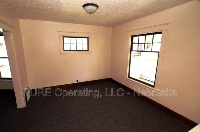 Photo - 1474 Spencer St