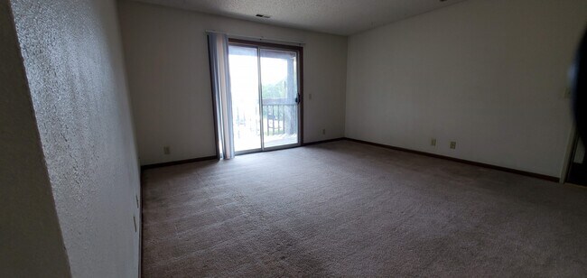 Photo - 201 Adams St