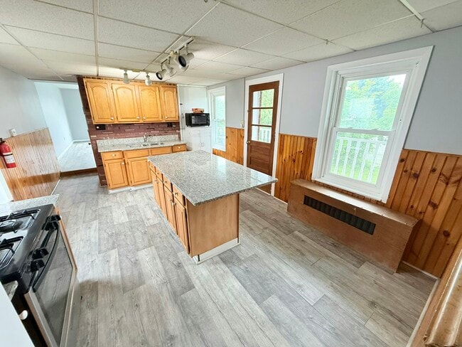 Photo - 3527 Kutztown Rd Apartment Unit #3 2ndFloor