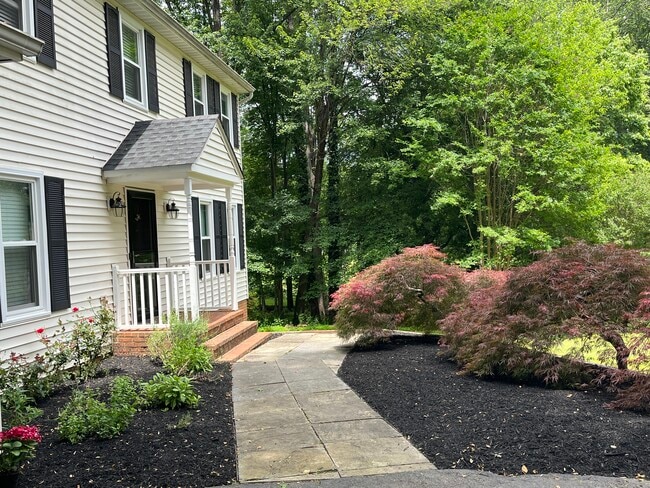 Photo - 7204 Woods Edge Ct