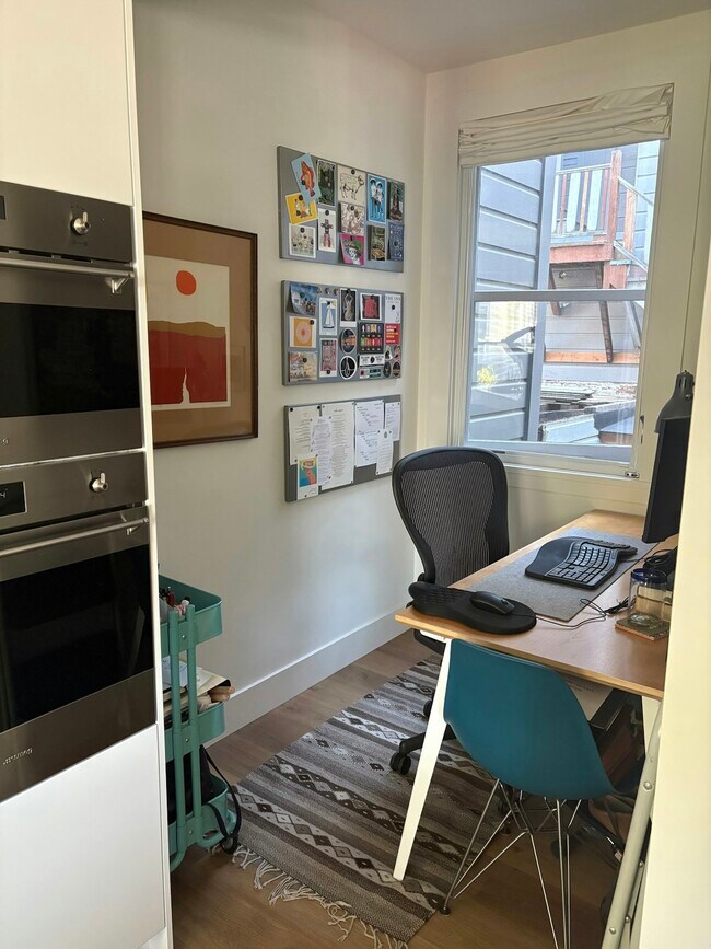 Photo - 203 Carl St Unit A