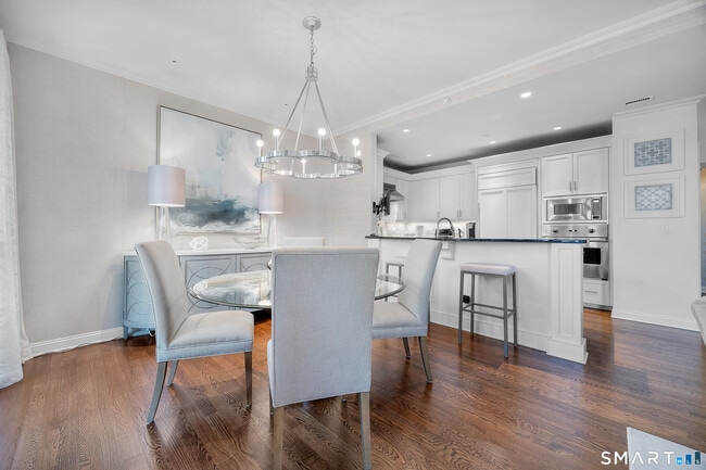 Photo - 100 Parrott Drive Unit 1402