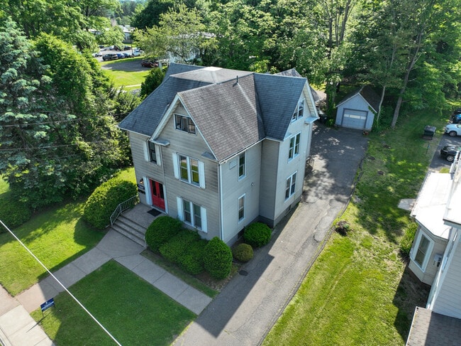 Photo - 242 N Main St