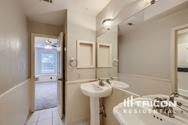 Photo - 1612 Mariah Bay Cir
