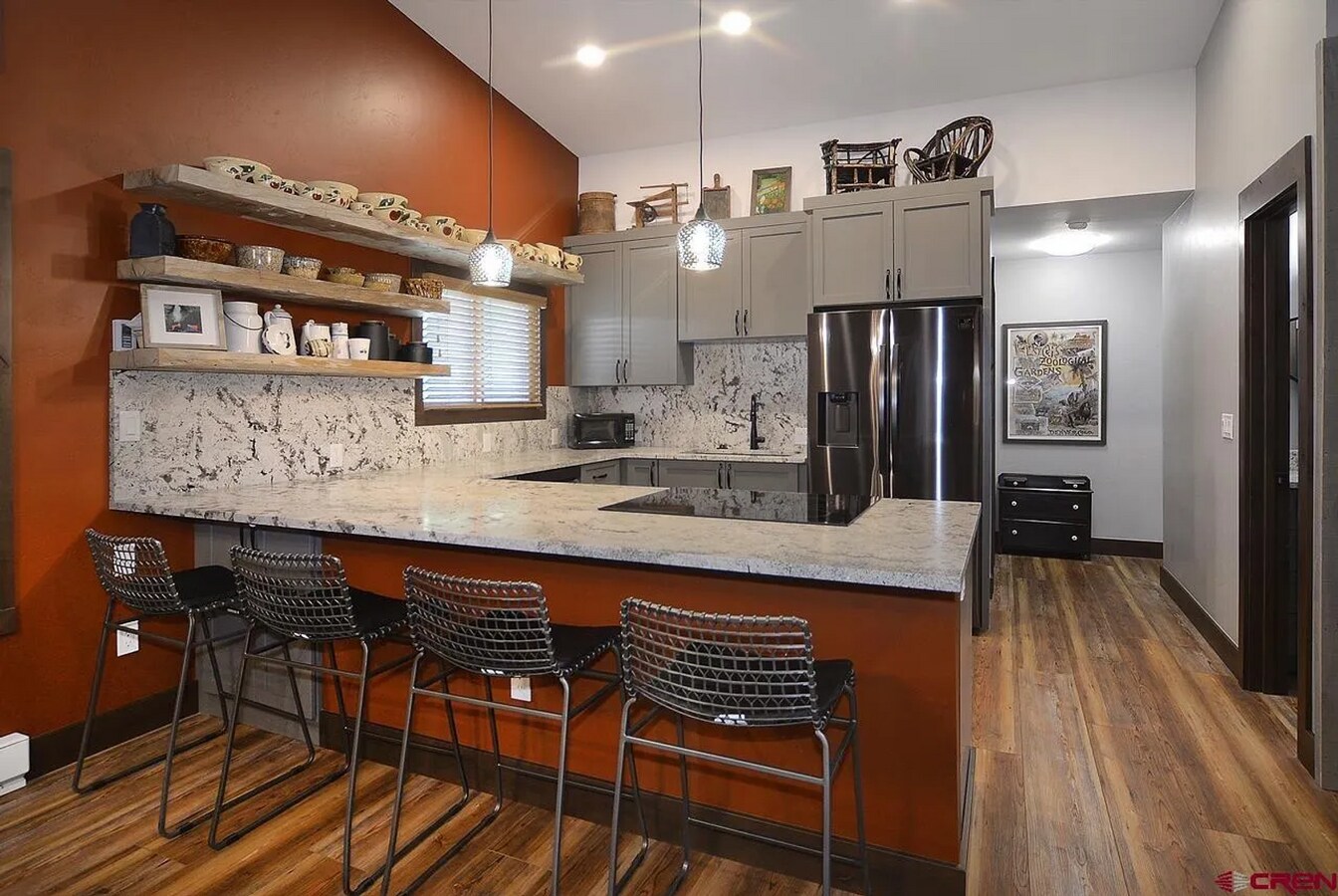 Photo - Mount CB 3 Bedroom/ 2 bathroom fully furni...