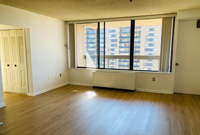 Photo - 3701 S George Mason Dr Condo Unit 2101 North
