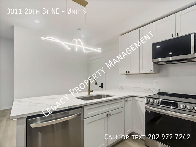 Photo - 3011 20th St NE Unit 7