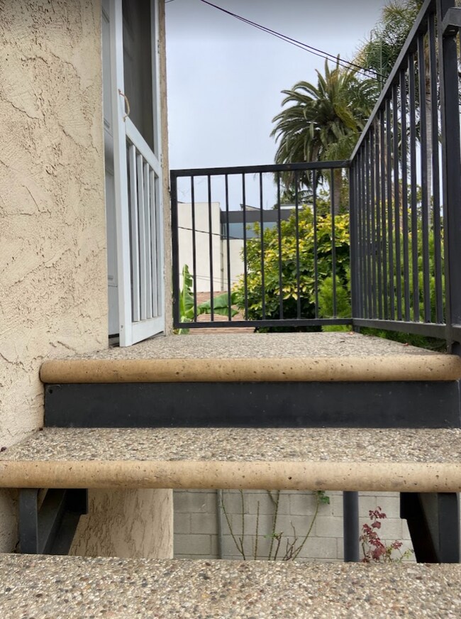 Photo - 717 Palms Blvd Apartment