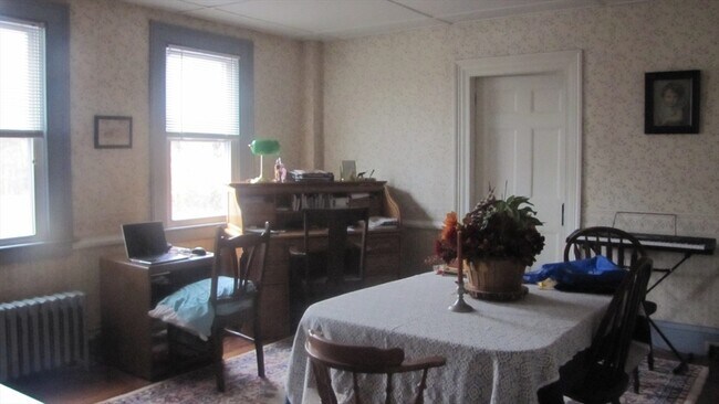 Photo - 1031 Main St Unidad 1