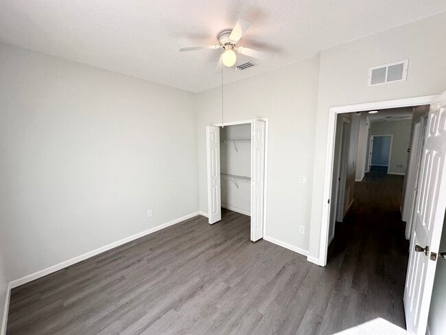 Photo - 15 Zephyr Lily Pl