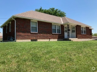Building Photo - 2237 S 10th St Rental