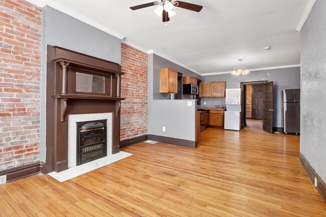 3431 Juniata St Unit 3431A (1F) - 1089