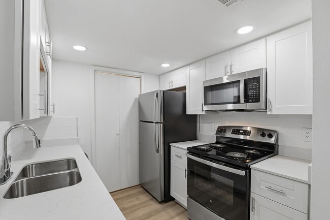 A2 - One Bedroom One Bathroom fully equipped kitchen.