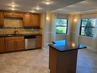 Cocina - 2469 Twin Dr Unidad 23