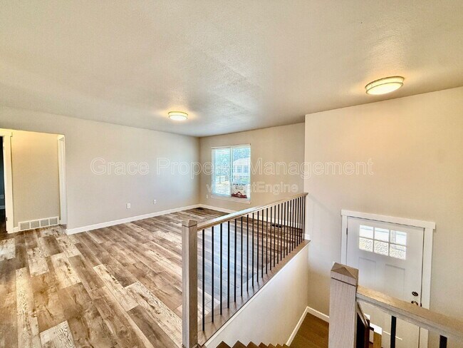 Photo - 10010 Bryant Ct