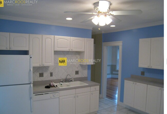 Photo - 18 Bigelow St Unit 3