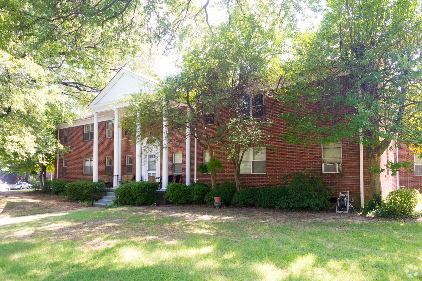 Camellia - Magnolia Gardens Apartments - Camellia - Magnolia Gardens Apartments