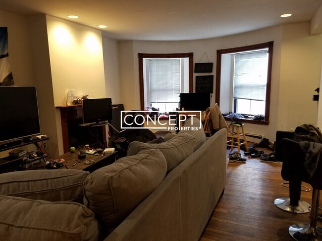 Photo - 486 Massachusetts Ave Unit 1