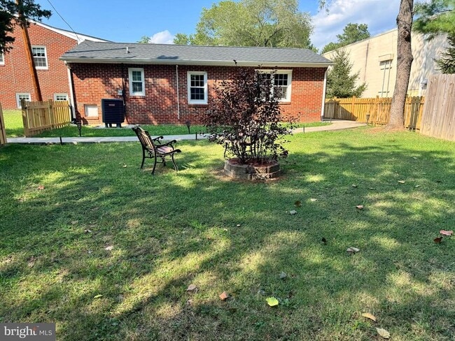 Photo - 1045 Bernstein Rd House