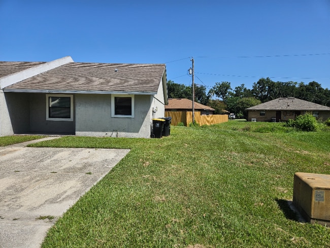 Photo - 1015 Harden Ct