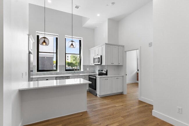 Photo - 101 Richmond St Unit 205