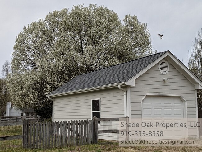 Photo - 8608 Manns Loop Rd