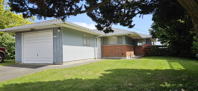 Photo - 3730 34th Ave SW Casa
