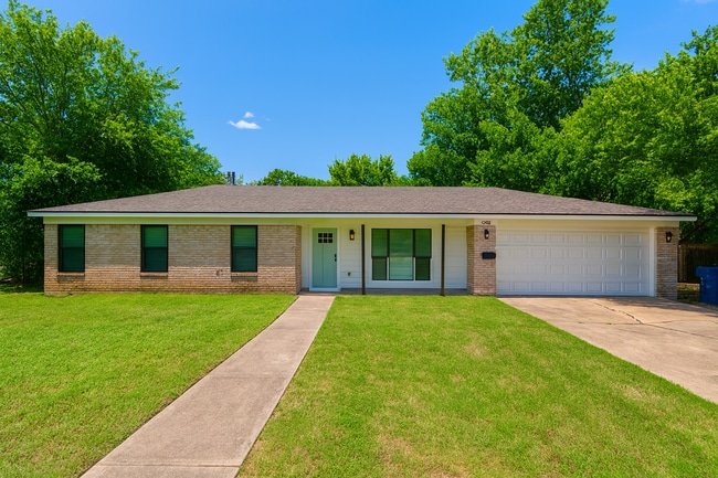 Building Photo - 6202 Brookside Dr Rental