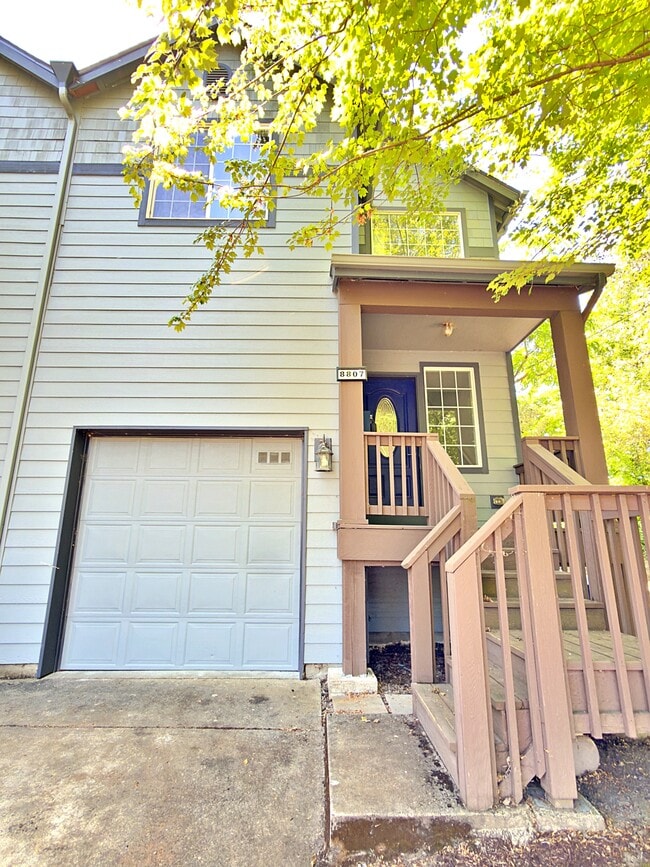 Building Photo - 8807 N Tyndall Ave