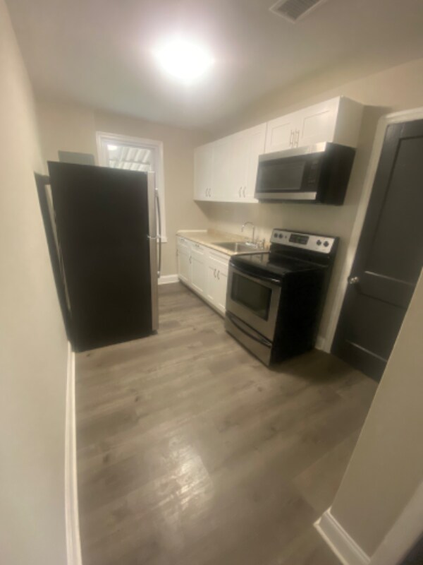 Photo - 200 Chestnut St