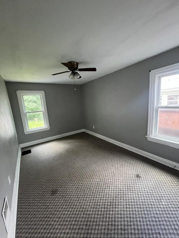 Photo - 233 E 33rd St