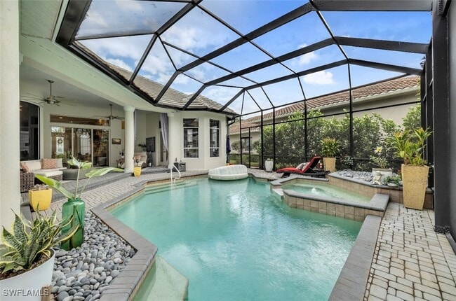 Building Photo - 2721 Olde Cypress Dr