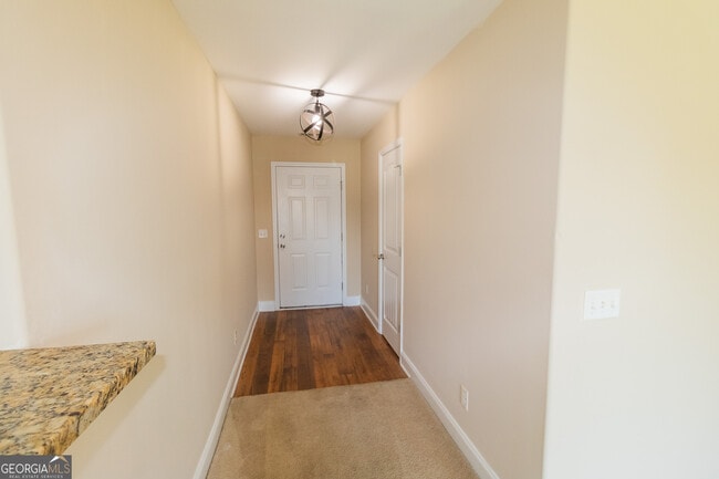 Photo - 612 Hampstead Ave