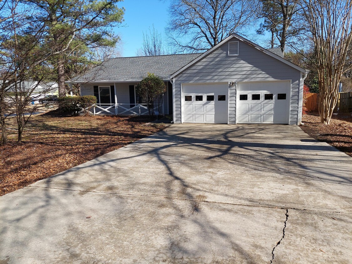 Photo - 10465 Colony Glen Dr (Alpharetta, GA)