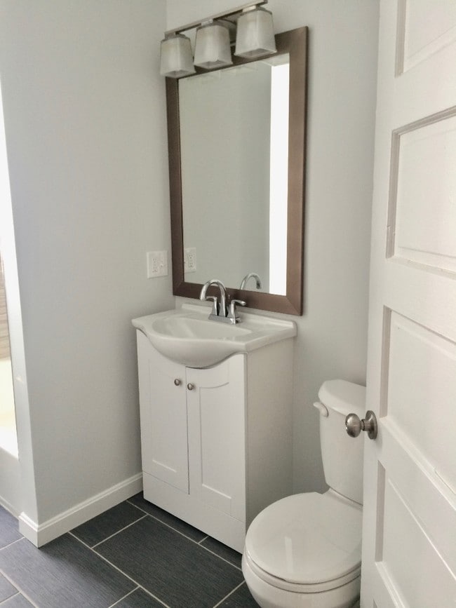 Photo - 15 Cawfield St Unit 2